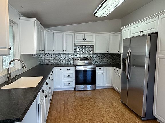 5th image of 1934 S Old Stage Rd #51