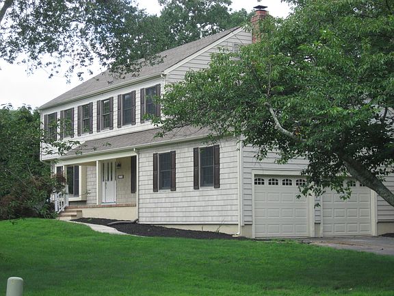 2nd image of 770 Heritage Way