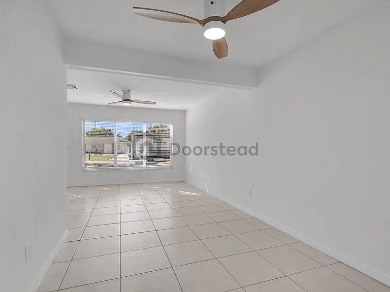5 Hawk St #7 — Photo 10