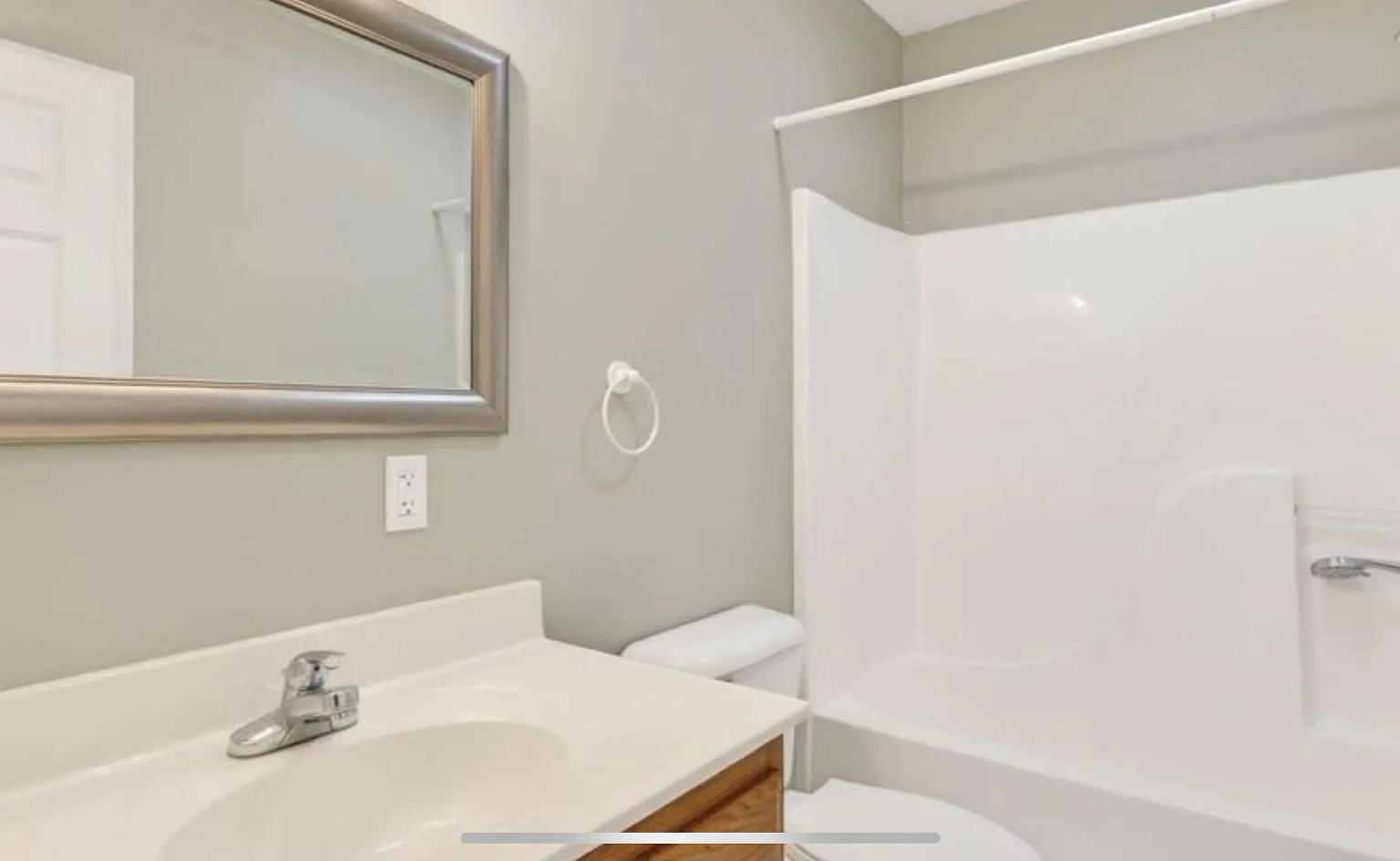 3 bed, 2118 sqft, $3,800 — Photo 3