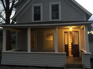 20 Glove St, Ashland, NH 03217