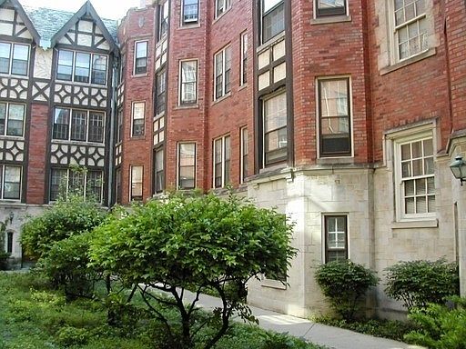 1st image of 1645 W Touhy Ave APT 2E