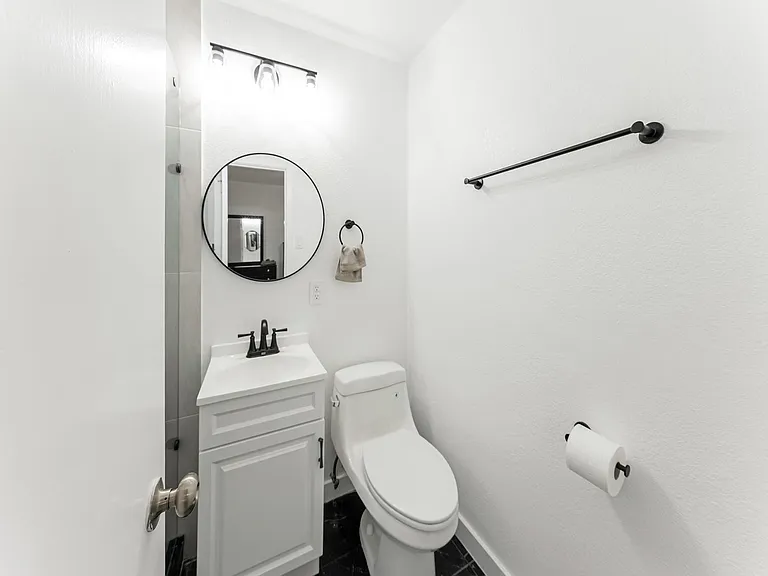 3245 Myra Ln — Photo 15