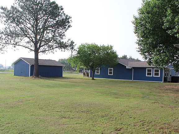 3rd image of 1198 Poe Prairie Rd