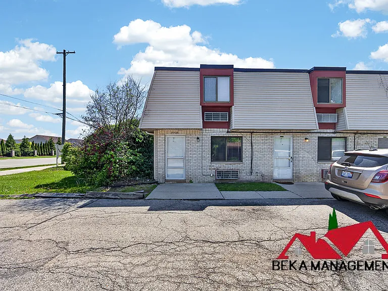 25199 Orchid St — Photo 14