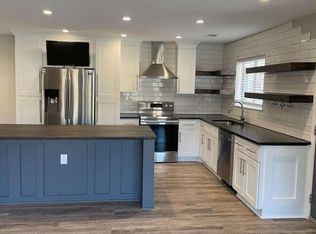 104 Mill Pond Rd, Roswell, GA 30076