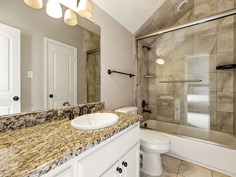 4101 Chimney Rock Dr — Photo 27