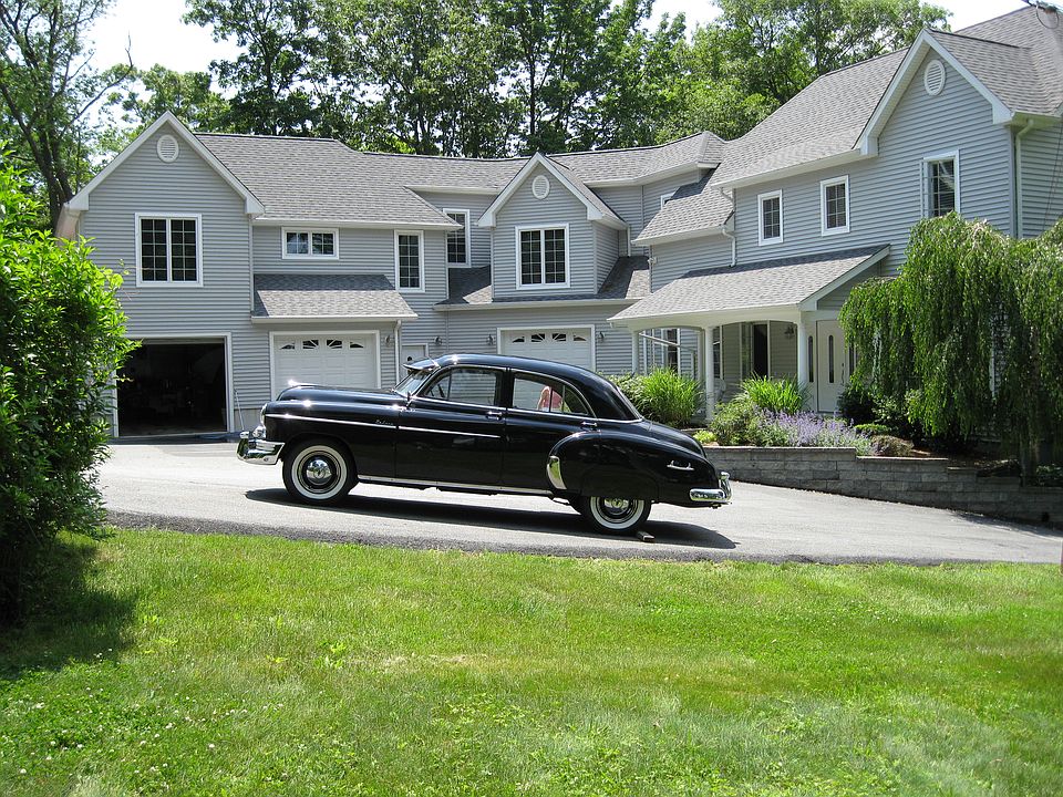 2nd image of 33 Windemere Ave