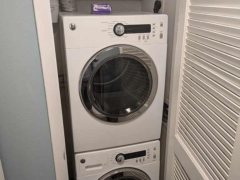 Brand new W/D included in rental