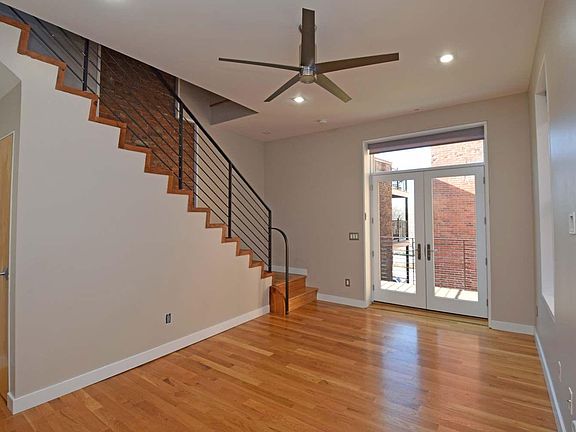 4th image of 1307 Republic St APT 4