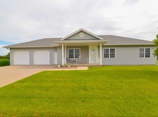 602 Lyness St, Ryan, IA 52330