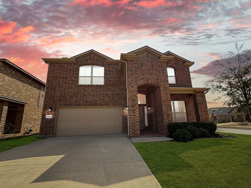 1st image of 1020 Cushing Dr