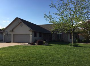 W5914 Geranium Dr, APPLETON, WI 54915