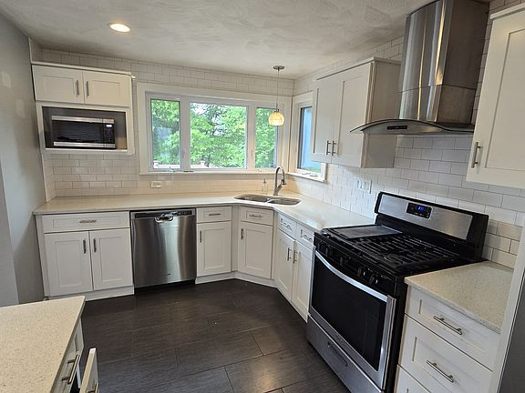 5th image of 4697 Tomer Dr