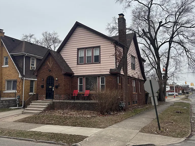 17215 Warrington Dr — Photo 4