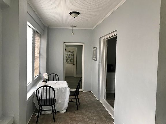 4th image of 780 Acosta St