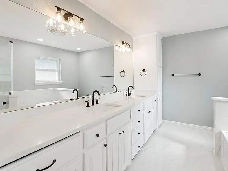 5820 Forest Ln — Photo 15