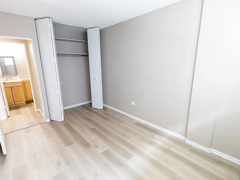 2403 33rd Ave SW — Photo 15