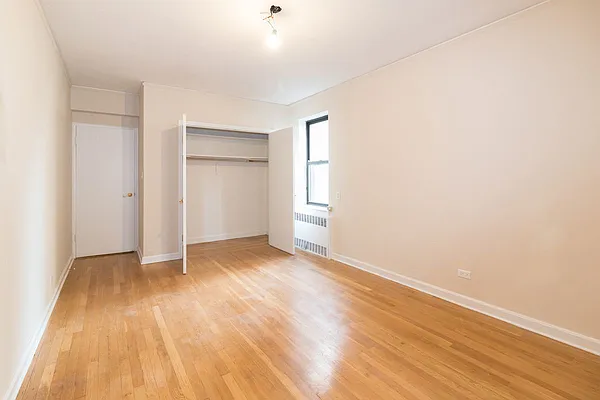 Rented by Waldstar Real Estate LLC | media 21