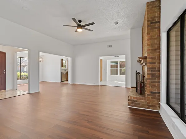 3505 Shelley Ln, Rowlett, TX 75088