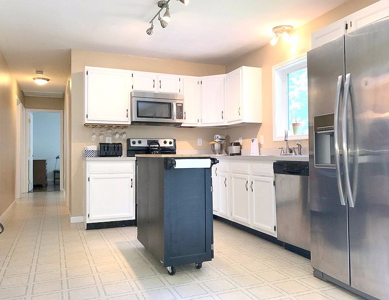 85 Turkey Hill Rd, Belchertown, MA 01007 Zillow