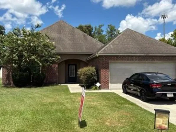 37392 Cypress Turn Ave, Geismar, LA 70734