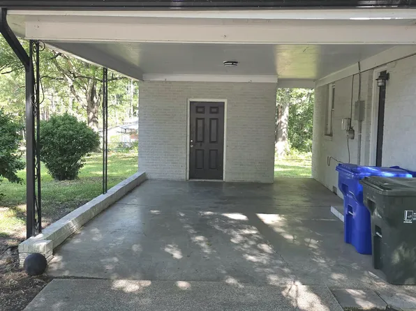 626 S Hoover Rd, Durham, NC 27703