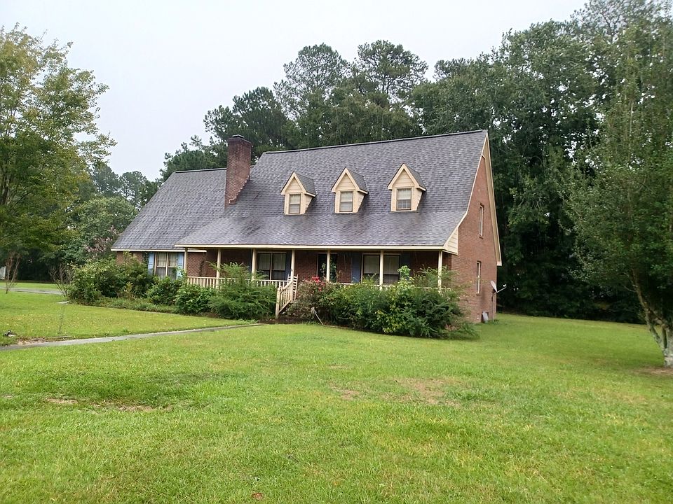 1st image of 3413 Pinetree Ln