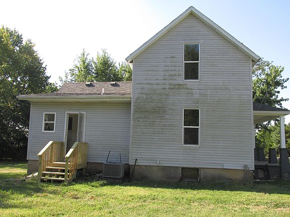 4th image of 194 Red Clover Road