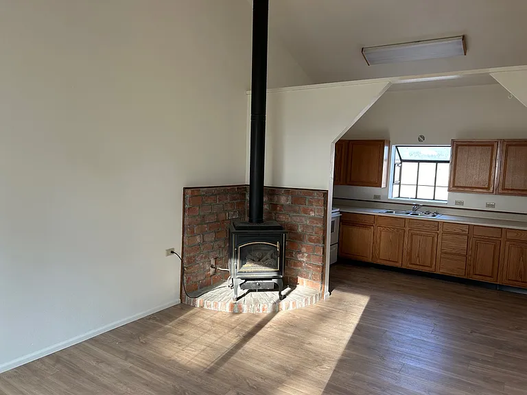 205 S Fairway St #B — Photo 1