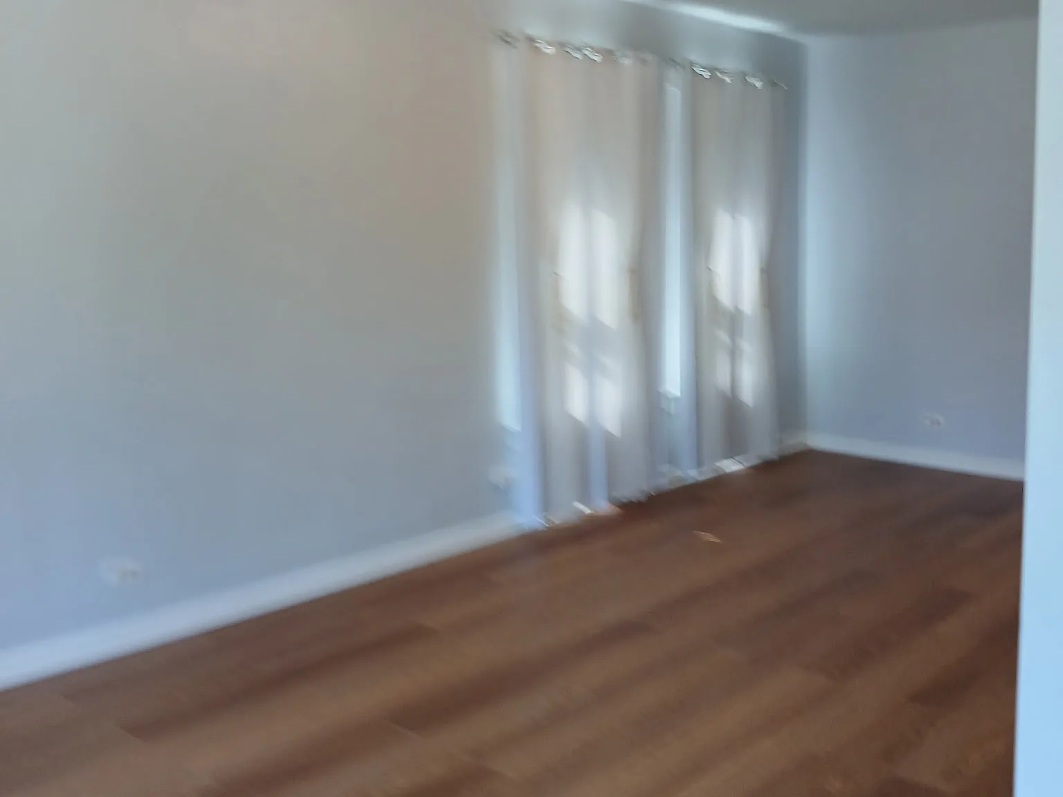 3 bed, 925 sqft, $1,500 — Photo 3