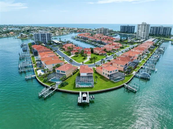 190 Sand Key Estates Dr, Clearwater, FL 33767
