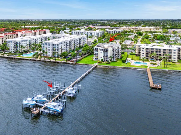 1206 S Lake Drive #203, Lantana, FL 33462