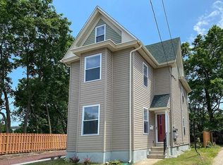 26 W Center St #B, Clayton, NJ 08312