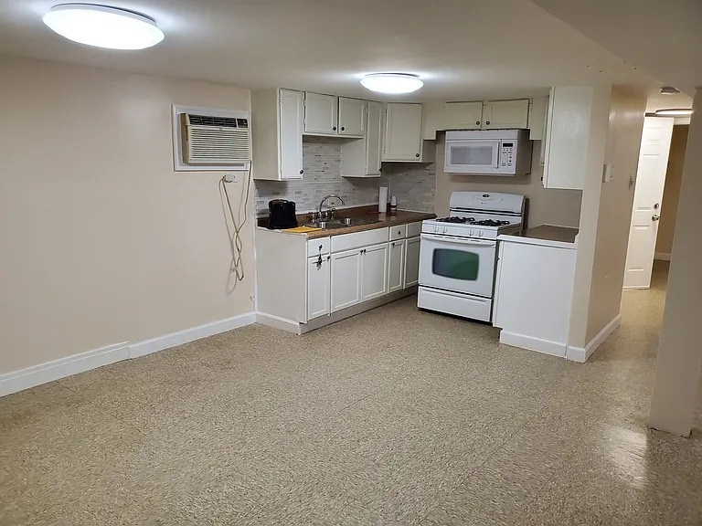 8647 S Drexel Ave #G — Photo 2