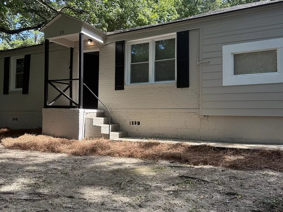 13 Patton Dr