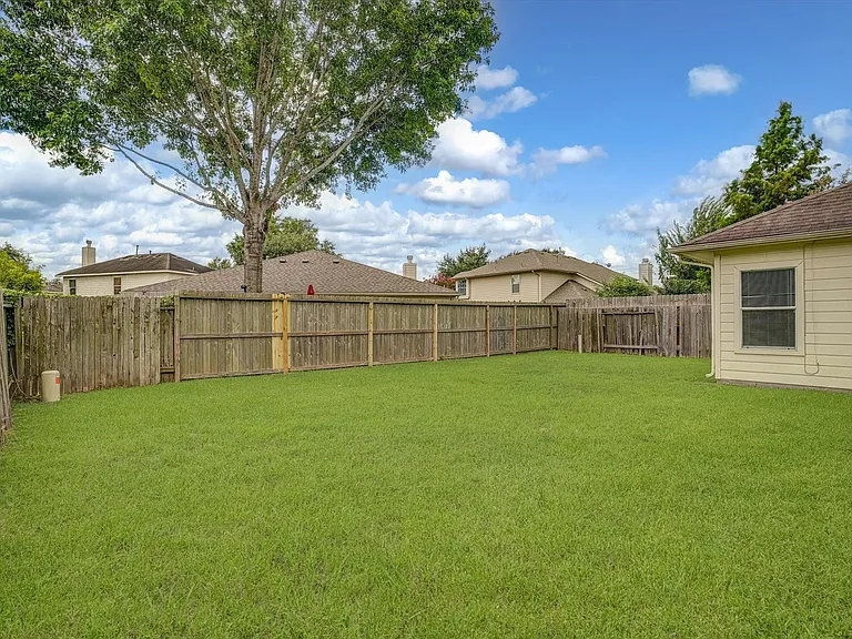 3030 Peerless Pass Ct — Photo 40