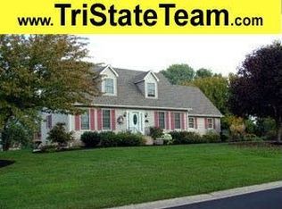 15 Harris Cir, Newark, DE 19711