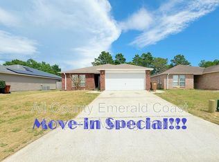 2102 Catline Cir, Navarre, FL 32566