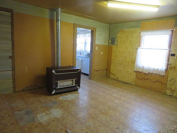 4th image of 125 Lake Ave