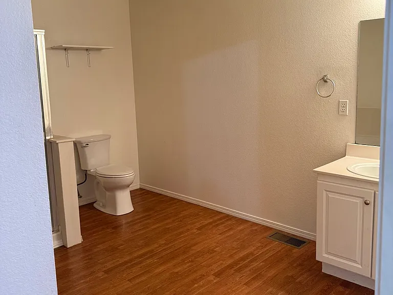 12508 Alps Way NE — Photo 15
