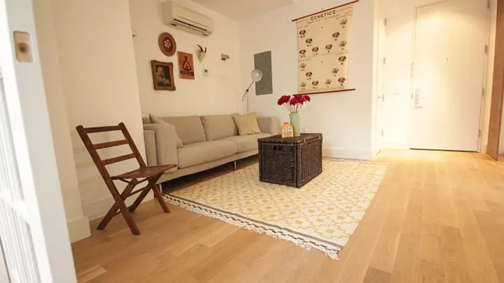 Rented by Nooklyn NYC LLC | media 16