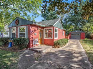 319 S Mayhew St, New Buffalo, MI 49117