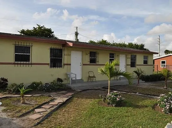 22100 SW 115th Ct, Miami, FL 33170
