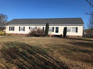 2156 Nahunta Rd, Pikeville, NC 27863