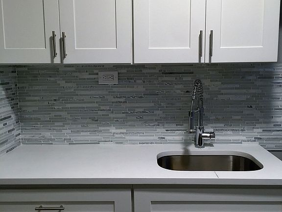 5th image of 1011 Carroll Pl APT 5A