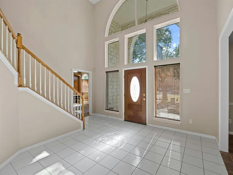 1001 Chickory Ct — Photo 10
