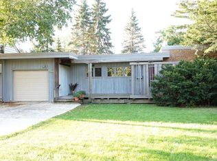 2180 Hoyt Ave W, Saint Paul, MN 55108