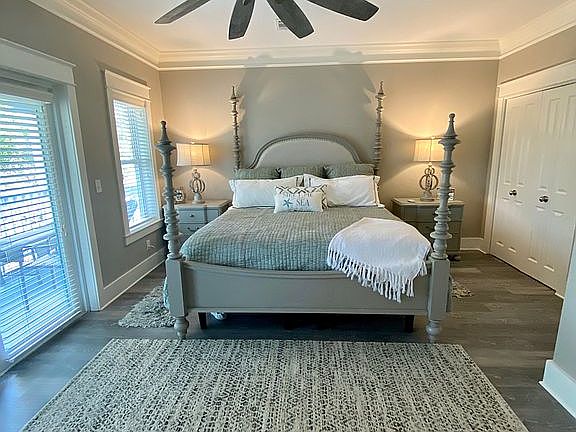 3rd image of 37 Beachcomber Ln