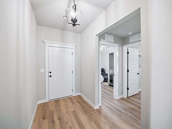 5th image of 9518 E 134th Pl S